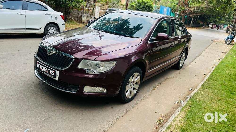 Skoda Superb 1.8 Elegance Tsi At, 2010, Petrol