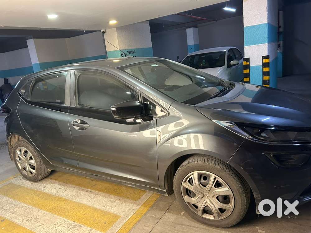 2021 Tata Altroz 1.2 Petrol Manual