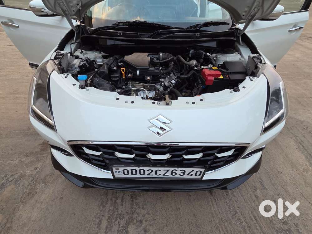 Maruti Suzuki Swift Vxi Optional, 2025, Cng & Hybrids