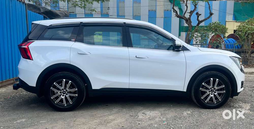 Mahindra Xuv700 2.2 Ax 7 Diesel At Str, 2025, Diesel