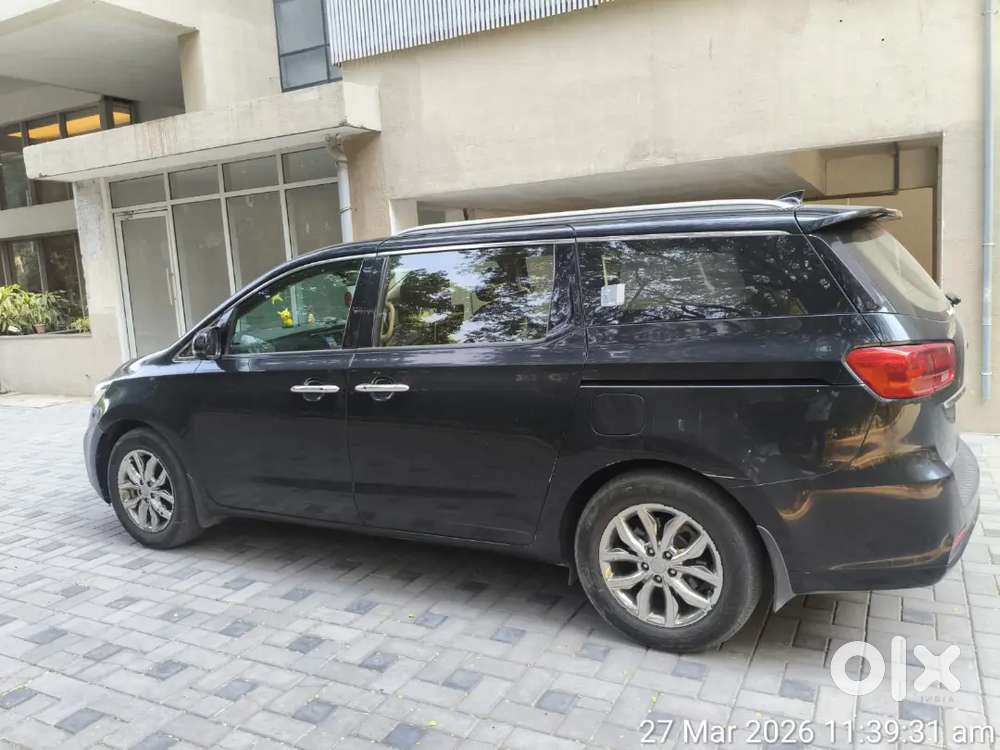 Kia Carnival 18-10-2020 Diesel Very Good Condition And Well Maintained