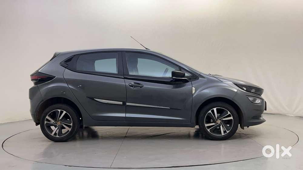 Tata Altroz Xz, 2022, Petrol