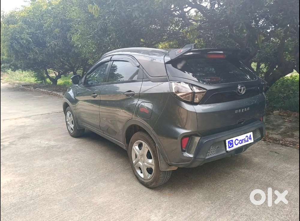 Tata Nexon Petrol 2022