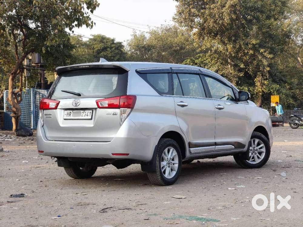 Toyota Innova Crysta 2.4 G Mt, 2017, Diesel