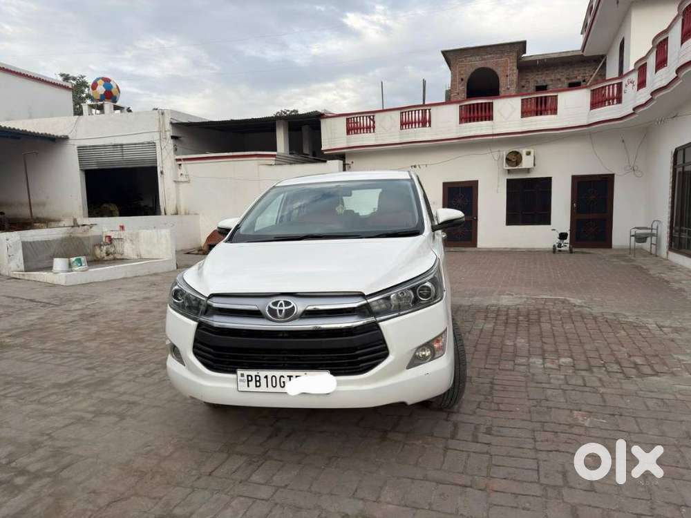 Toyota Innova Crysta 2.4 V, 2018, Diesel