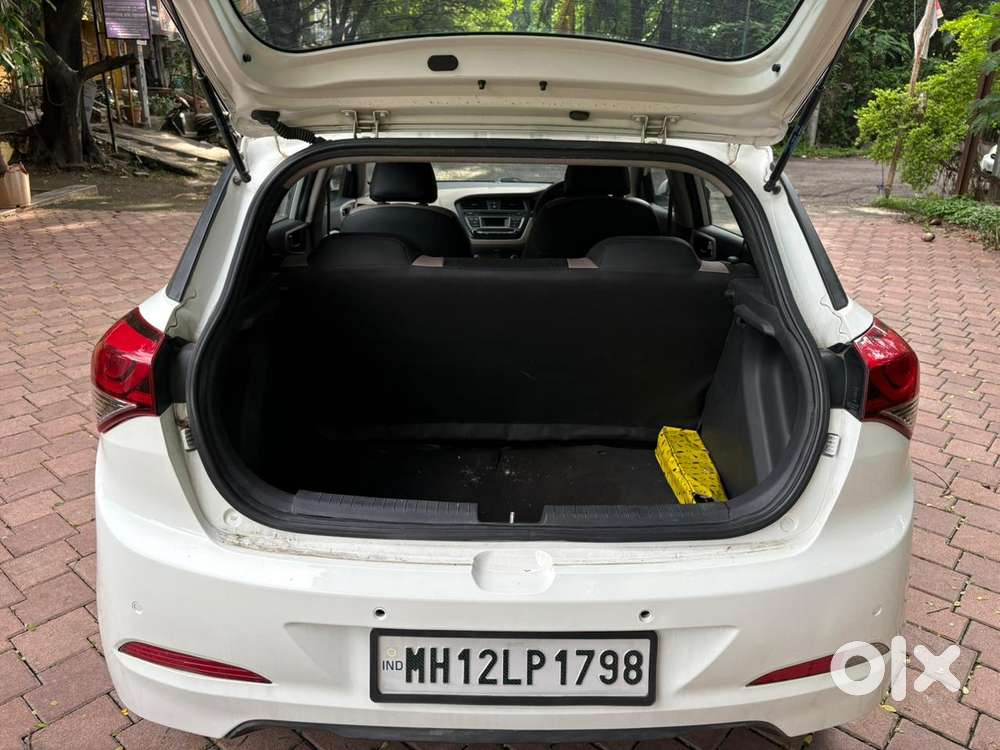 Hyundai I20 Sportz 1.2 Bs-iv, 2015, Petrol