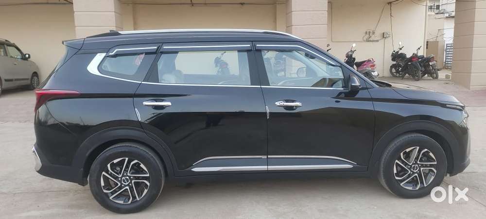 Kia Carens, 2022, Petrol