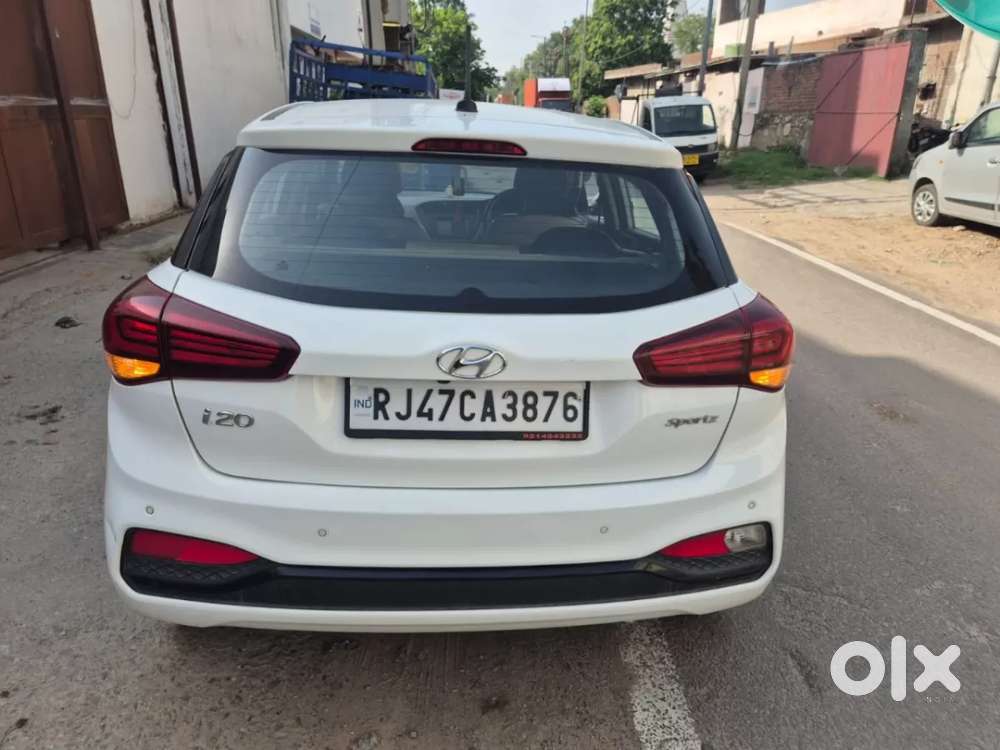 Hyundai Elite I20 Sportz Plus, 2020, Petrol
