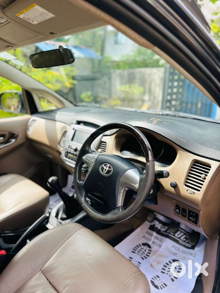 Toyota Innova Diesel 2015