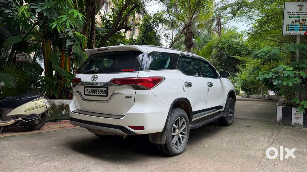 Toyota Fortuner Automatic