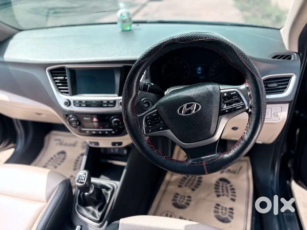 Hyundai Verna 2018 Petrol 65000 Km Driven