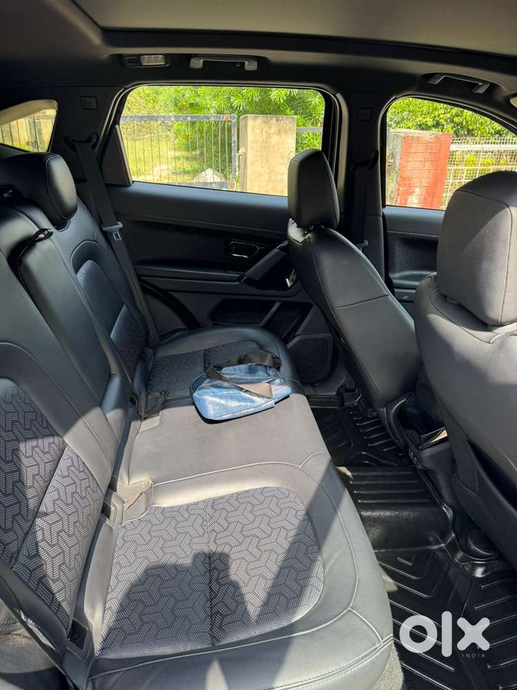 Tata Harrier 2.0 Xza Sunroof Dark Edition, 2022, Diesel