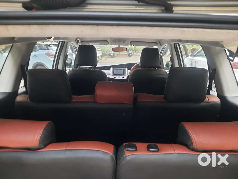 Toyota Innova Crysta 2.8 Gx At, 2017, Diesel