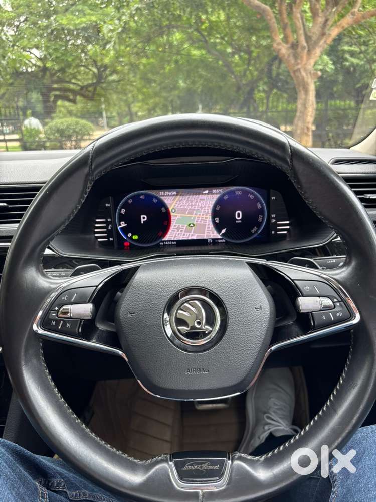 Skoda Superb 2023 Petrol Variant