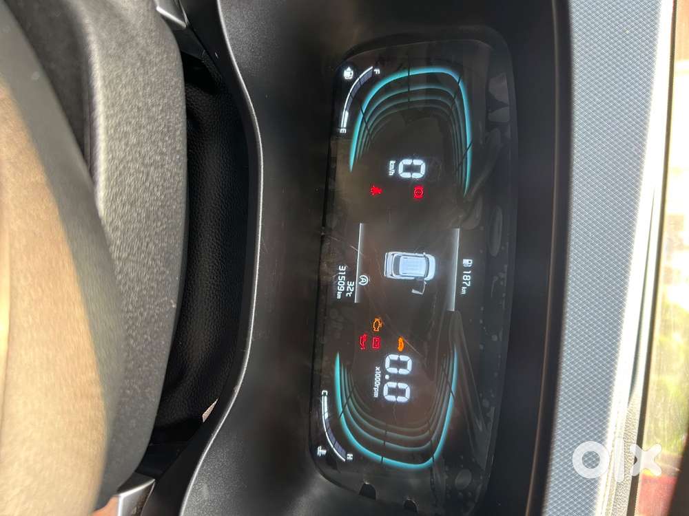 Kia Carens Premium Diesel 2025
