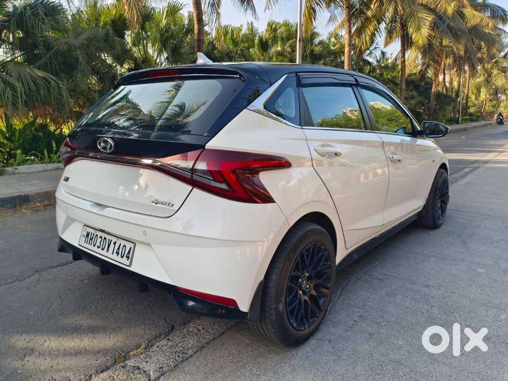 Hyundai New I20 1.2 Sportz Ivt Dual Tone, 2021, Petrol