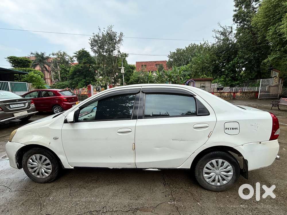 Toyota Etios 1.5g 2016