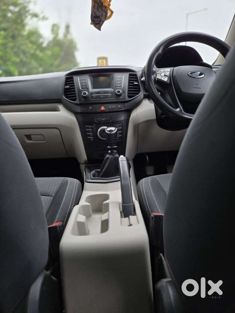 Mahindra Xuv300 W6, 2022, Petrol