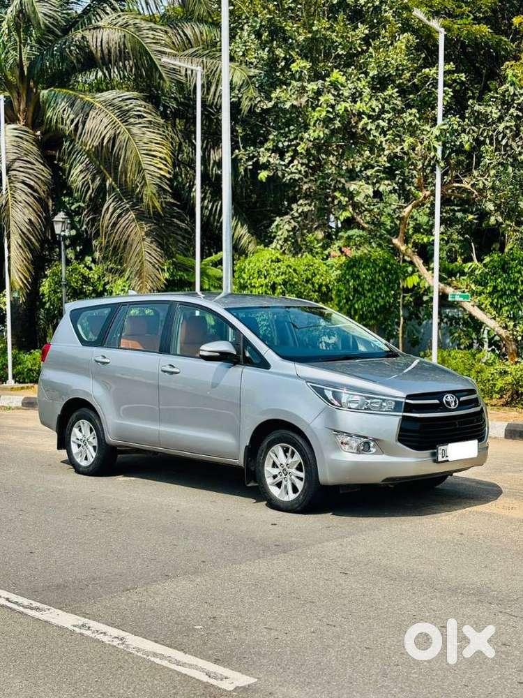 Toyota Innova Crysta