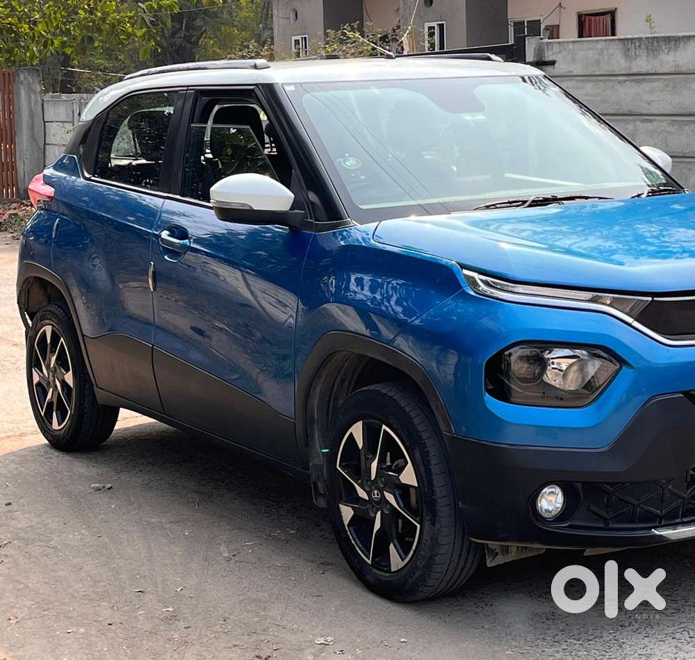 Tata Punch 1.2 Revotron Creative Amt Dual Tone, 2021, Petrol