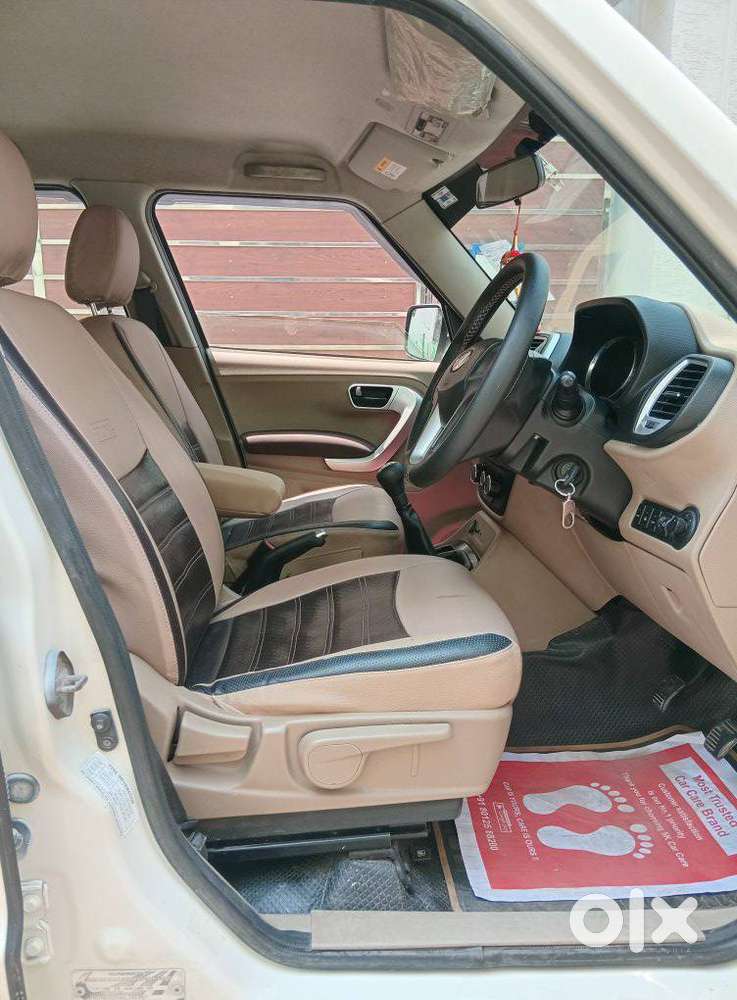 Mahindra Tuv 300 T8, 2016, Diesel