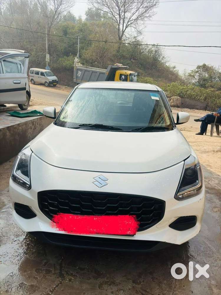 Maruti Suzuki New-gen Swift 2024 Petrol Good Condition