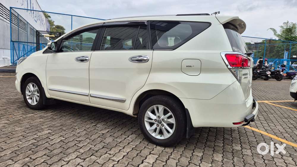 Toyota Innova Crysta 2.4 V, 2018, Diesel