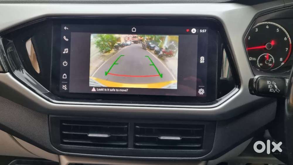 Volkswagen Taigun 1.0 Tsi Highline At, 2022, Petrol