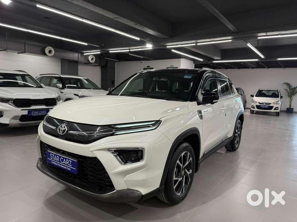 Toyota Urban Cruiser Hyryder 1.5 V Hybrid, 2024, Petrol