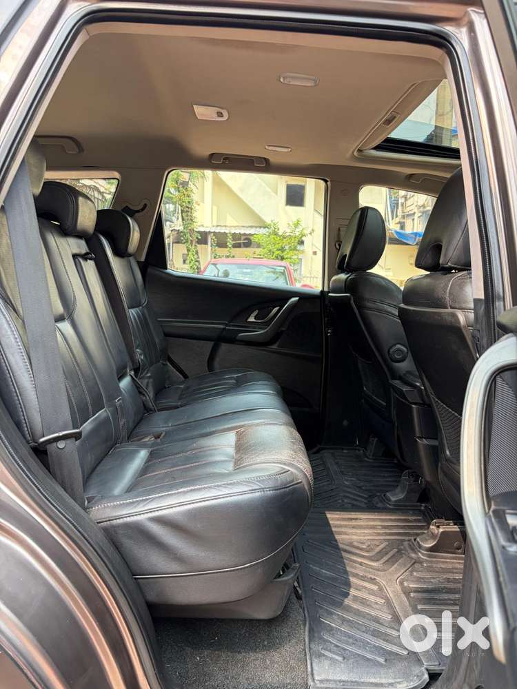 Mahindra Xuv500 W10 2wd, 2018, Diesel
