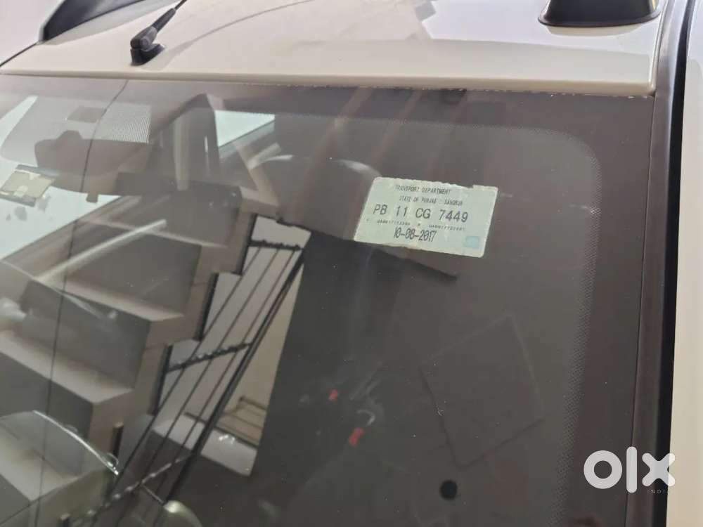 Nisaan Terrano 2017 Model White Colour Pb 11 Patiala Number