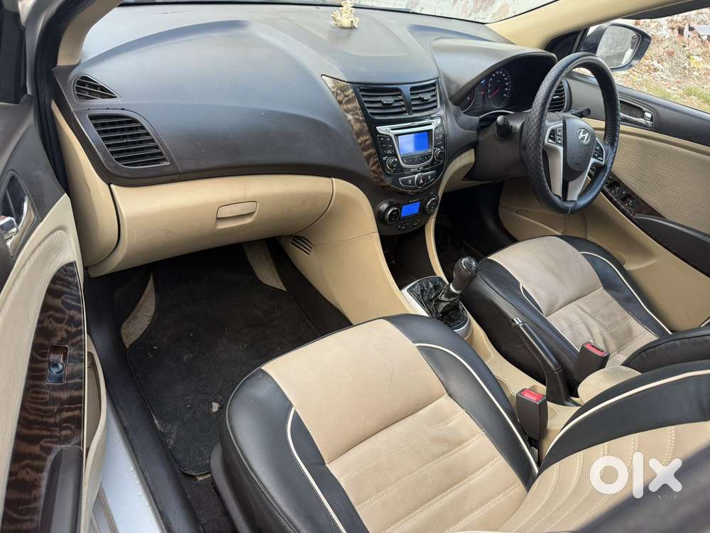 Hyundai Verna Vtvt 1.6 Sx, 2012, Petrol