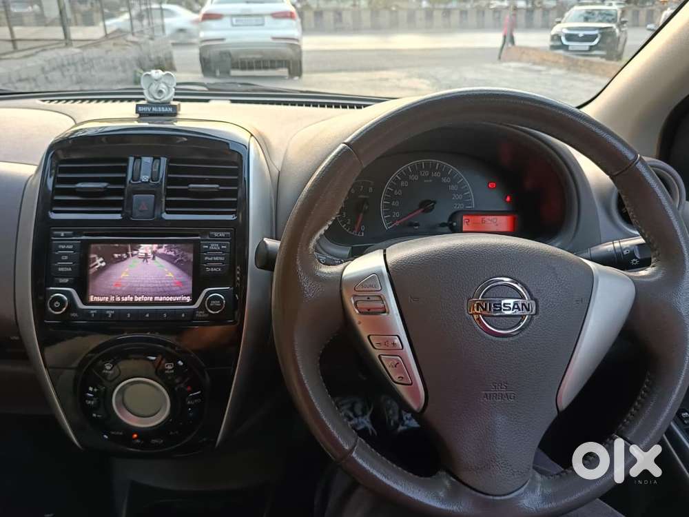 Nissan Sunny Xv, 2015, Petrol