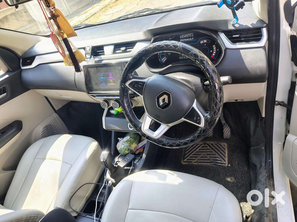 Renault Triber 1.0 Rxz Amt Dual Tone, 2022, Petrol