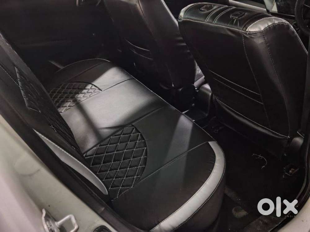 Maruti Suzuki Swift Lxi Optional-o, 2012, Petrol