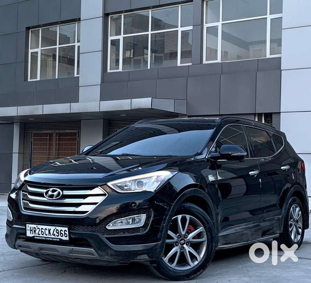 Hyundai Santa Fe 2015 Diesel Well Maintained