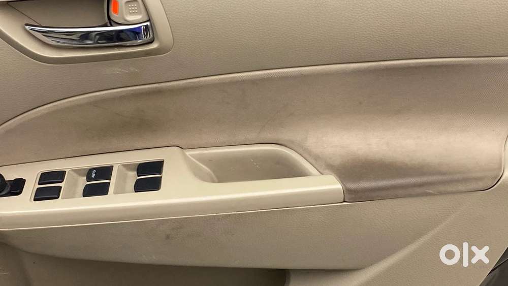 Maruti Suzuki Swift Dzire Zxi 1.2, 2016, Petrol