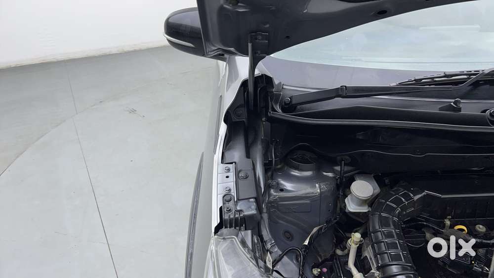 Maruti Suzuki Xl6 1.5 Alpha At, 2021, Petrol