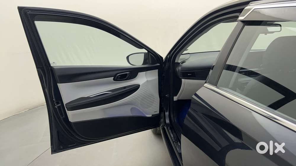 Hyundai New I20 1.2 Asta (o) Ivt, 2024, Petrol