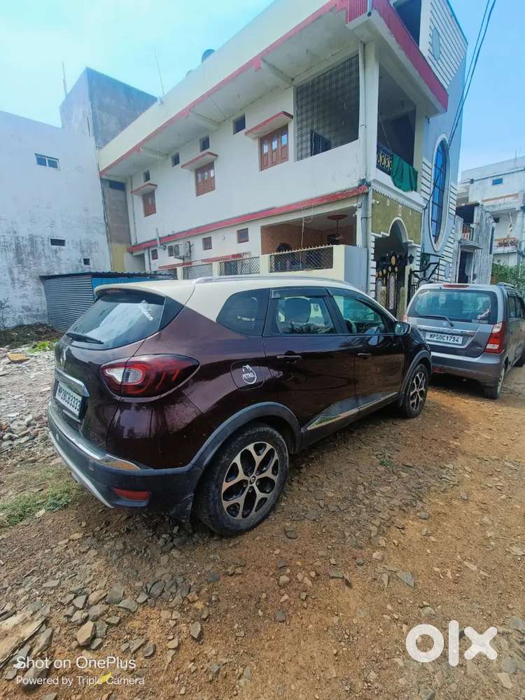 Renault Captur 2019 Petrol 70000 Km Driven