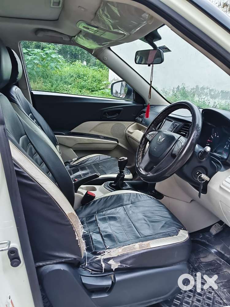 Mahindra Xuv300 W6, 2023, Petrol