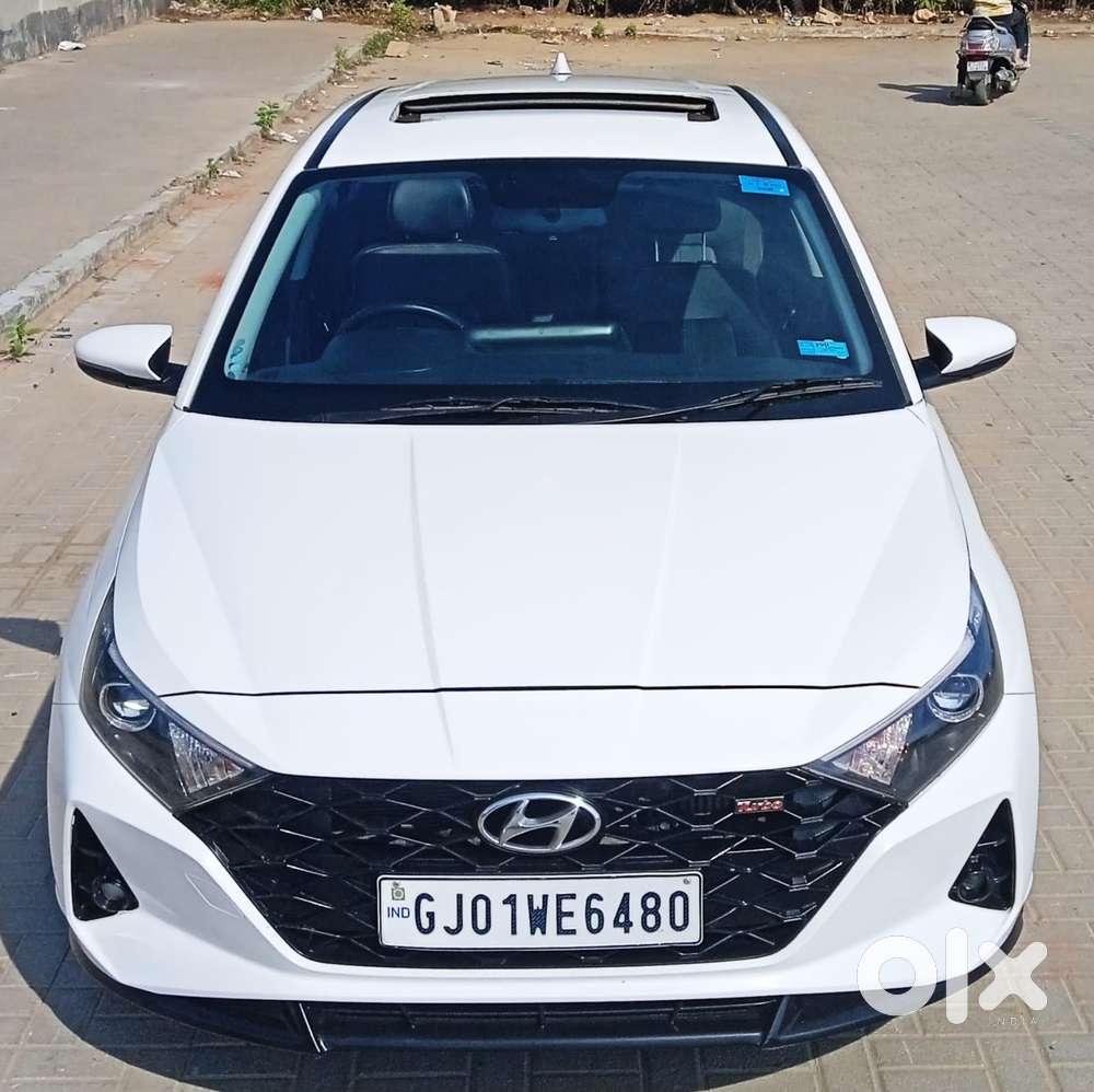 Hyundai I20 Asta 1.4 At With Avn, 2022, Petrol