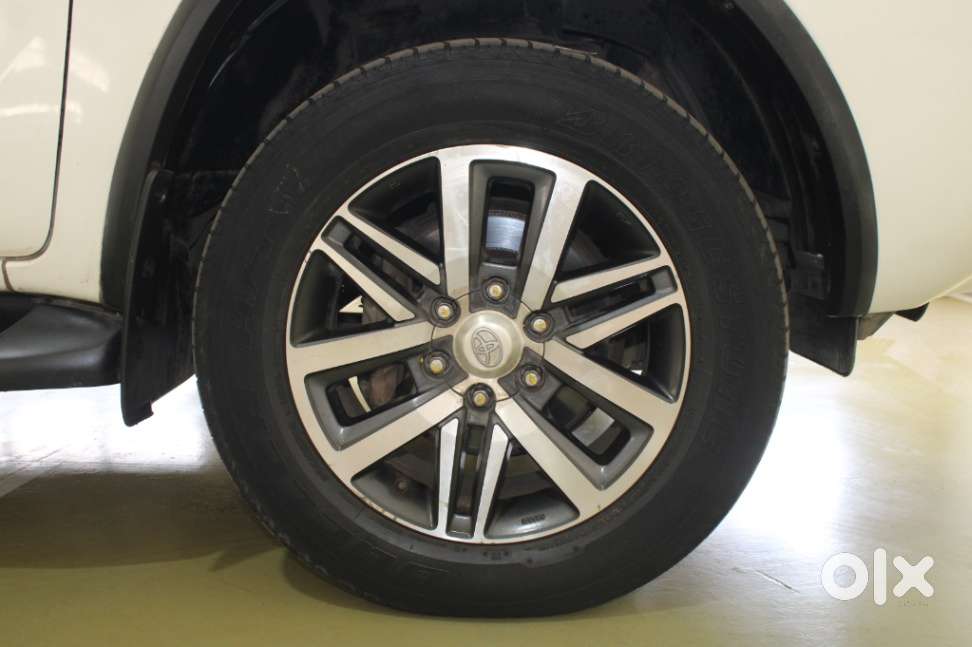 Toyota Fortuner 4x4 Mt 2.8 Diesel, 2020, Diesel