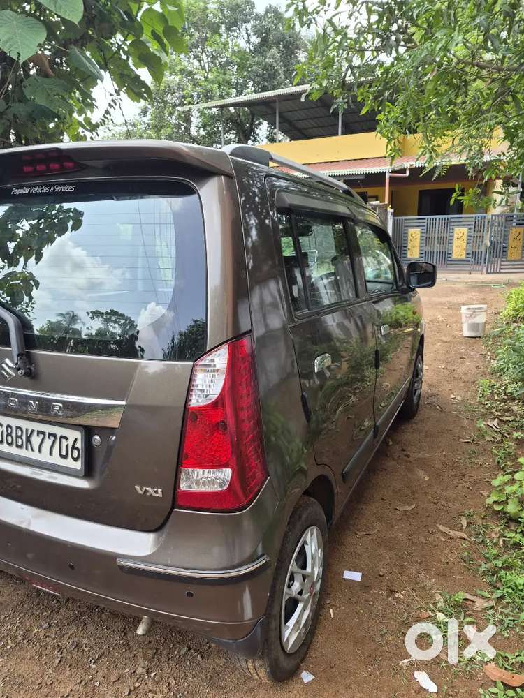 Car No Accidents With Rear Wiper