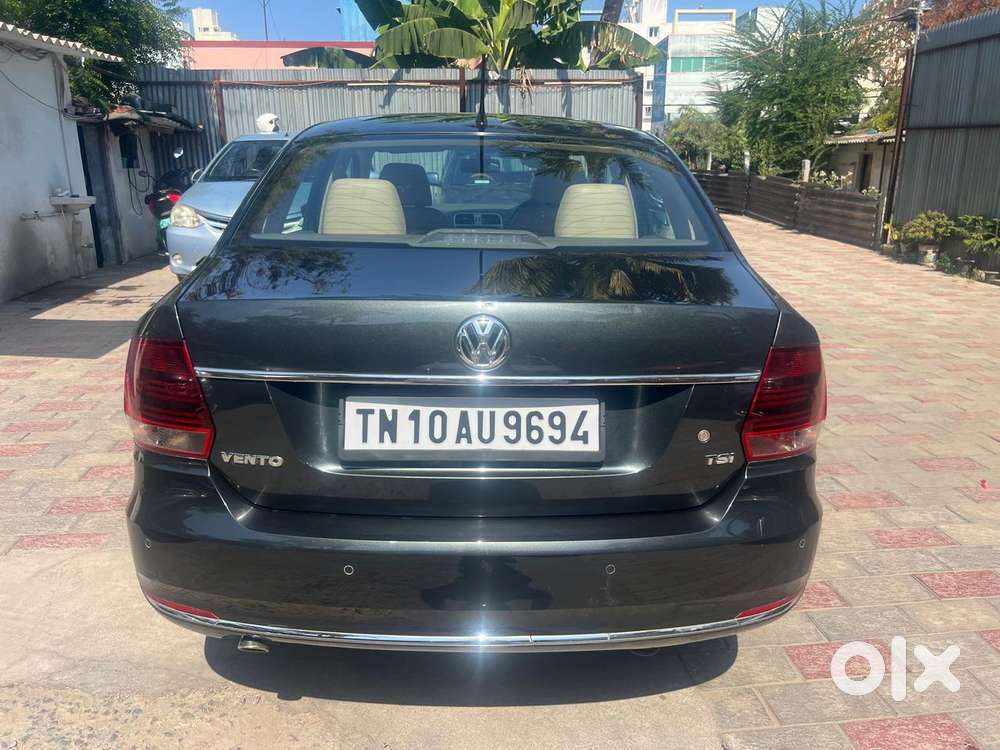 Volkswagen Vento 1.2 Tsi Highline Plus At, 2016, Petrol