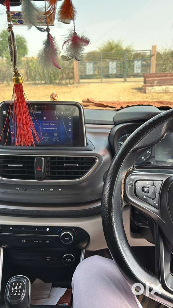 Tata Altroz Ev Petrol Well Maintained