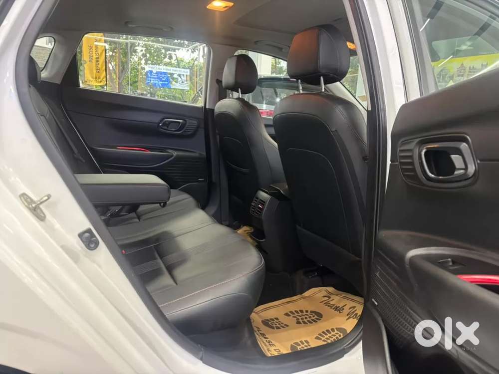 Hyundai I20 Asta (o) 1.0 Turbo Dct, 2023, Petrol