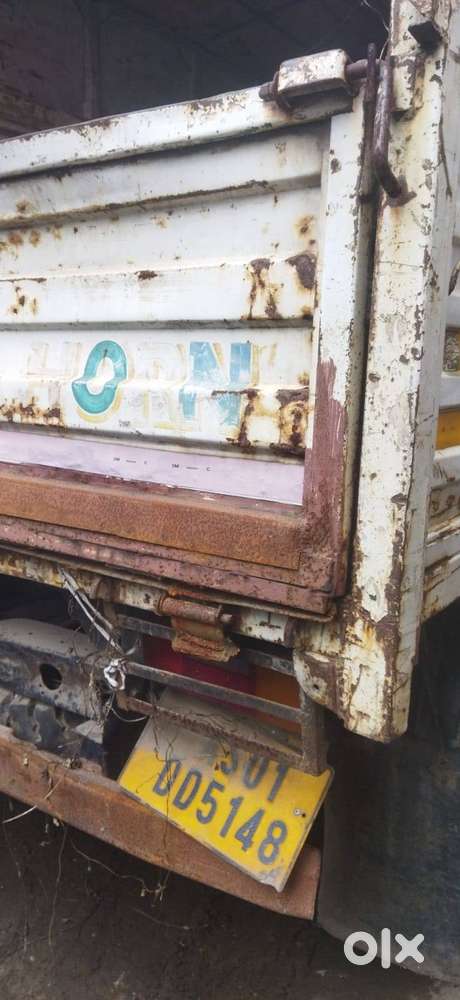 15 Years Old Tata 407