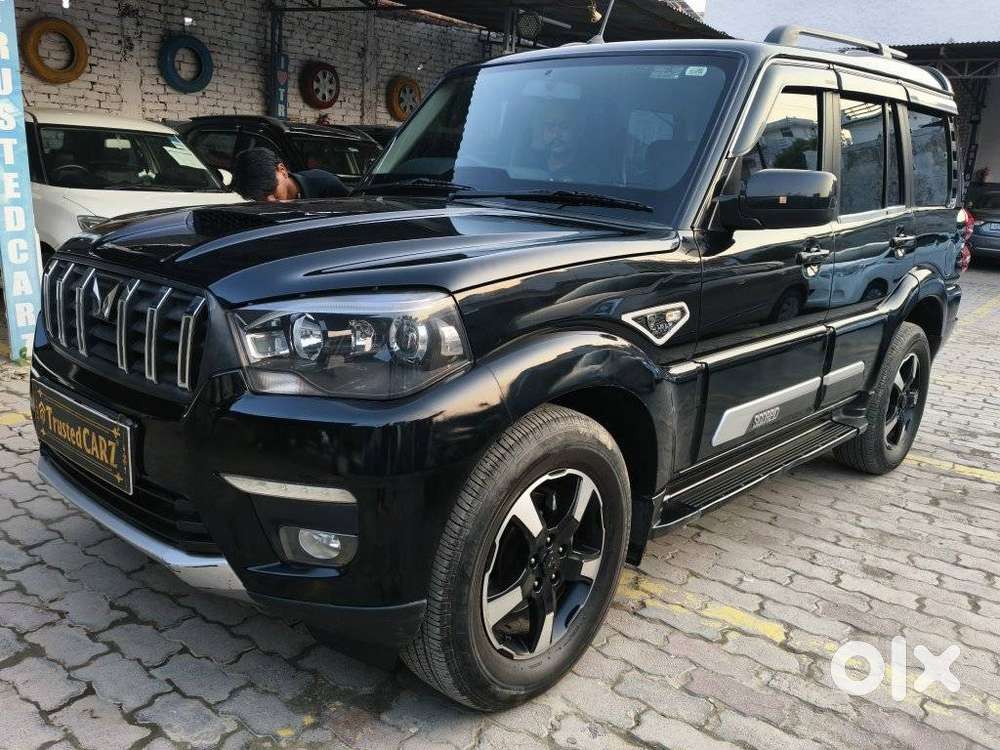 Mahindra Scorpio Classic 2.2 S 11 Mt 7 Str, 2023, Diesel