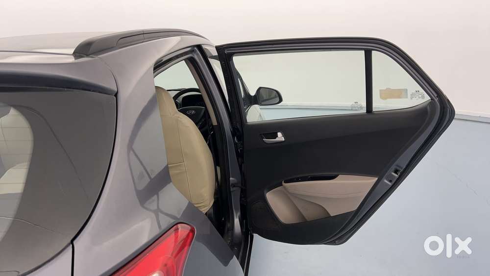 Hyundai Grand I10 1.2 Crdi Sportz Option, 2017, Diesel